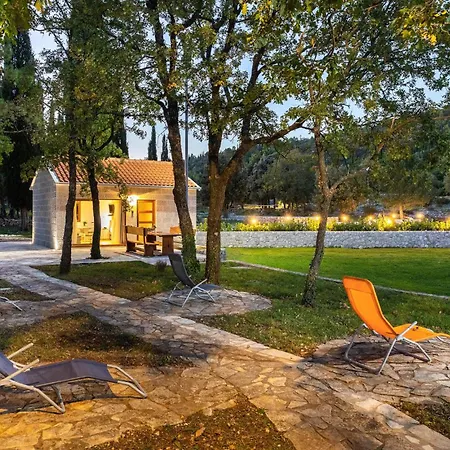 Stunning In Tatil Evi